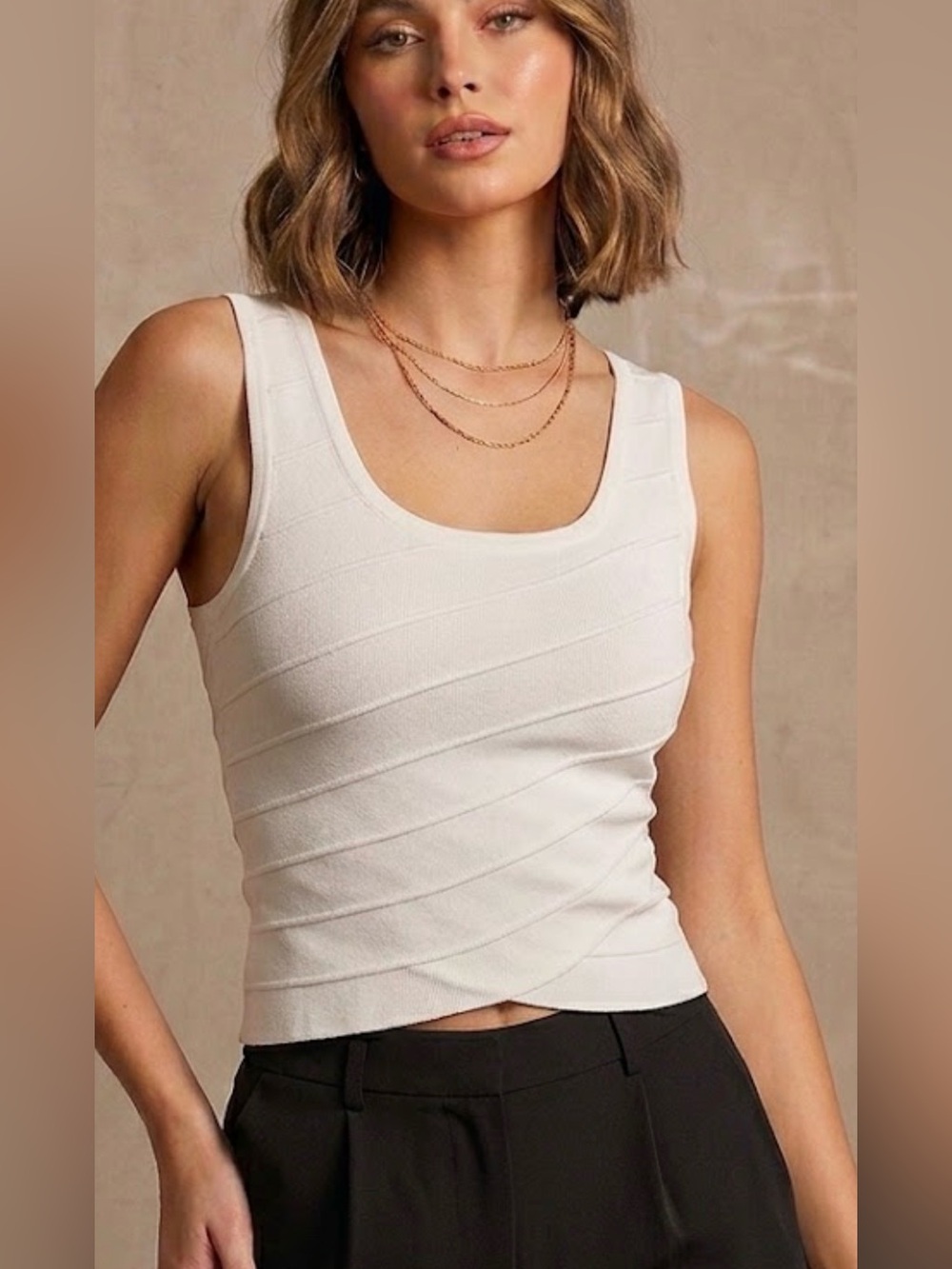 bebe White Scoop Neck Textured Tank
